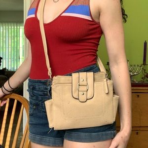 Crossbody purse